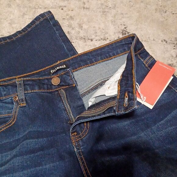 Flamingo jeans, flares, denim, size large, butt lift, dark blue,Stretch, new - Picture 4 of 6